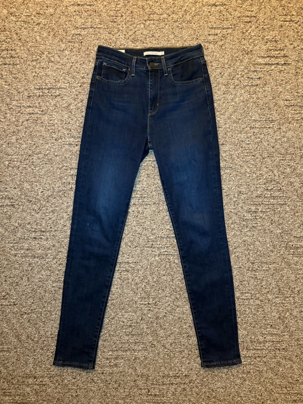Levi’s 721 High-Rise Skinny Jeans